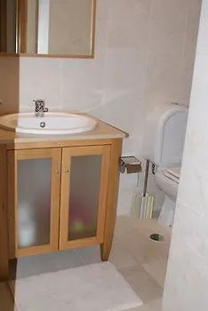 Casa Da Buzina Feriehus *