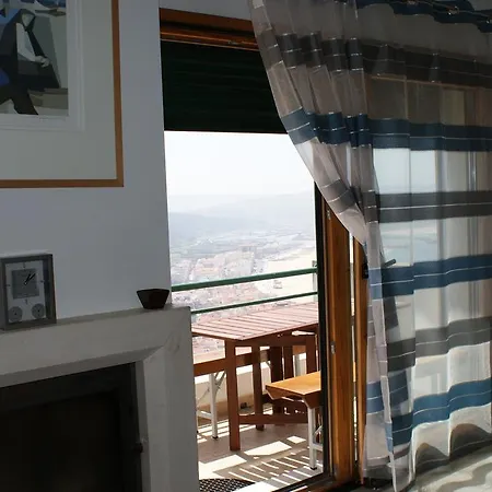 Casa Da Buzina *